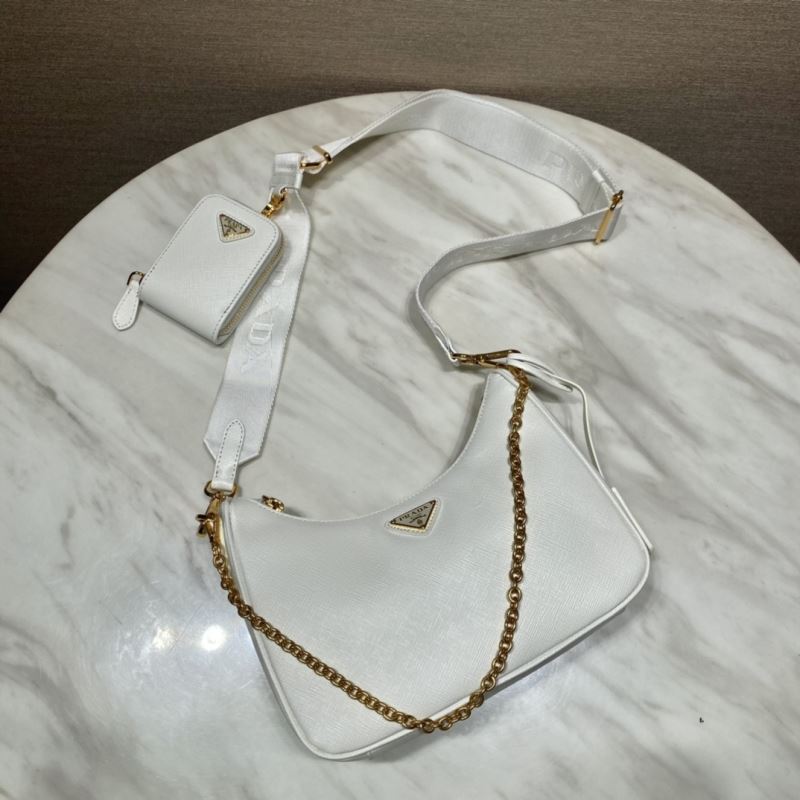 Pra*a waist chest packs